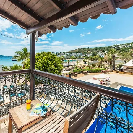 Отель Costa Bitezhan