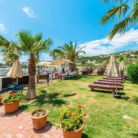 Costa Bitezhan Hotel