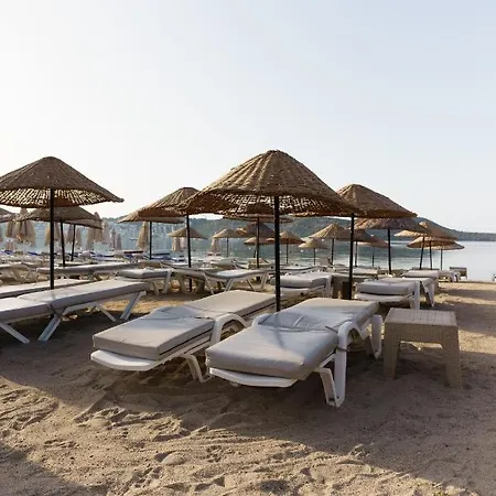 Hotel Costa Bitezhan