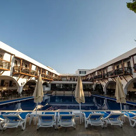 Szálloda Costa Bitezhan 4*