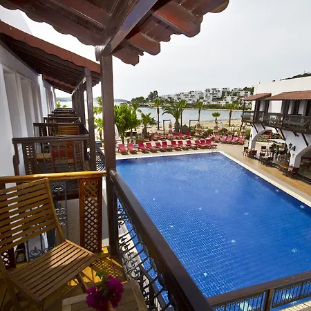 Hotel Costa Bitezhan Bitez