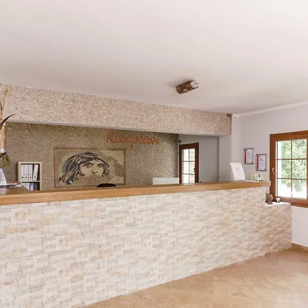 Ξενοδοχείο Costa Bitezhan