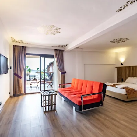 Hotel Costa Bitezhan 4*