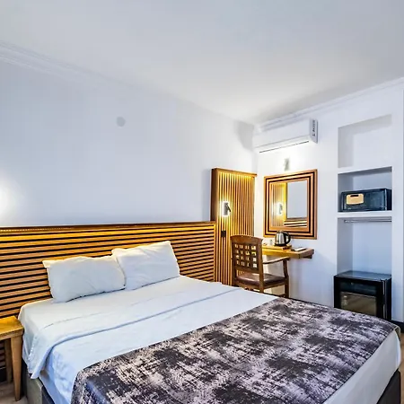 Costa Bitezhan Hotell Bitez