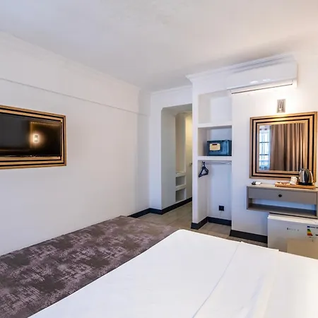 Hotel Costa Bitezhan 4*