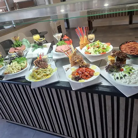 Costa Bitezhan Hotell 4*